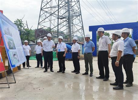 侯立林率隊(duì)到公司項(xiàng)目開展2021年上半年質(zhì)量安全綜合大檢查