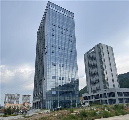 冶建公司4項(xiàng)工程榮獲河池市優(yōu)質(zhì)工程獎