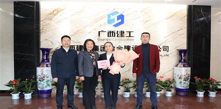 駱春燕到冶建公司開展“三八婦女節(jié)”慰問活動(dòng)