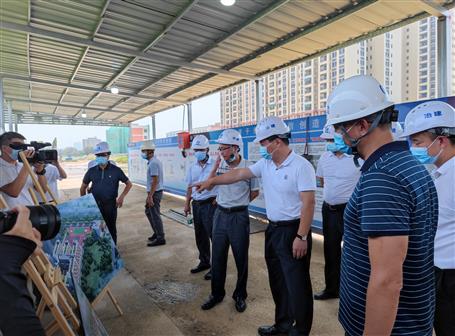劉建俊到冶建廣東公司項(xiàng)目調(diào)研