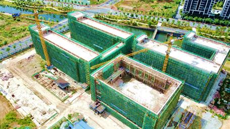 【奮戰(zhàn)三季度 打贏攻堅(jiān)戰(zhàn)】柳州市明德小學(xué)2#、3#教學(xué)樓主體結(jié)構(gòu)通過(guò)驗(yàn)收